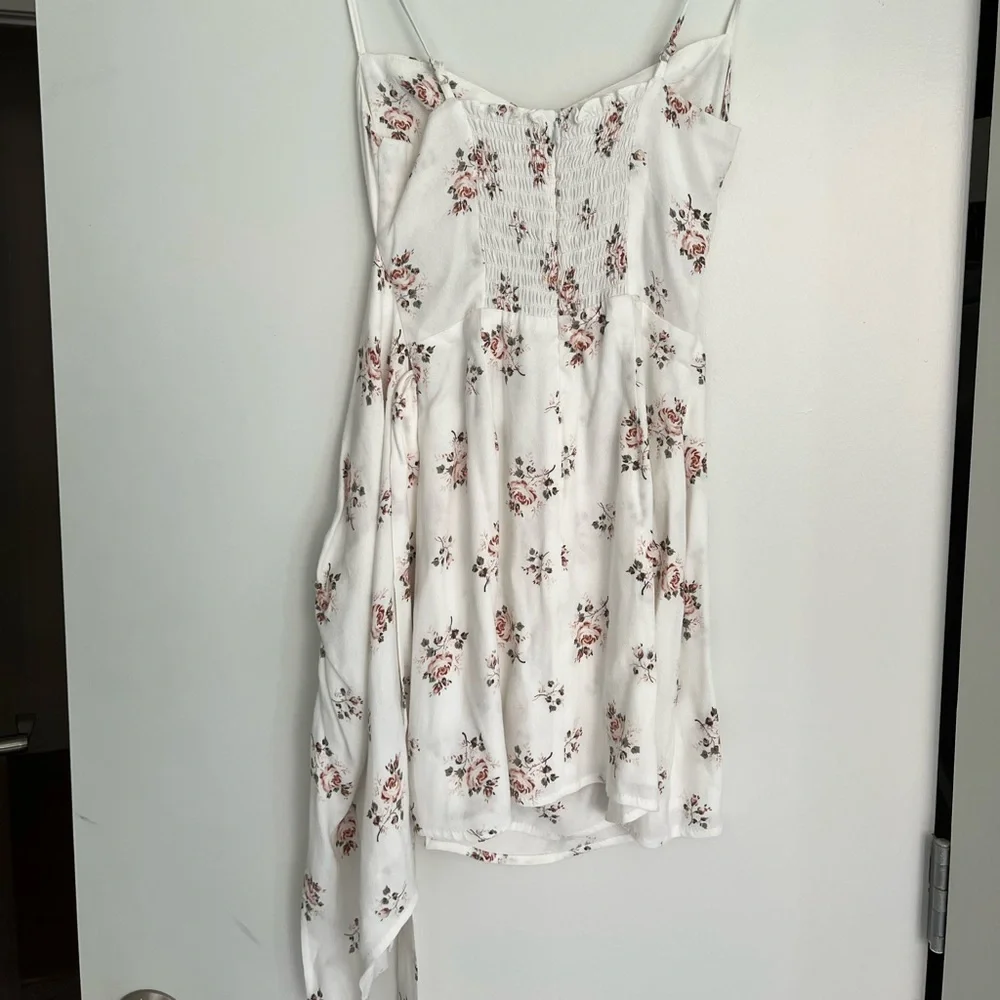 SOLD!!!! Reformation Playa Mini Cutout Wrap Dress Size 0 - Picture 5 of 9